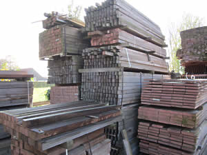 Aanbieding / opruiming / partij basralocus hardhout Aanbieding / opruiming / partij basralocus hardhout
